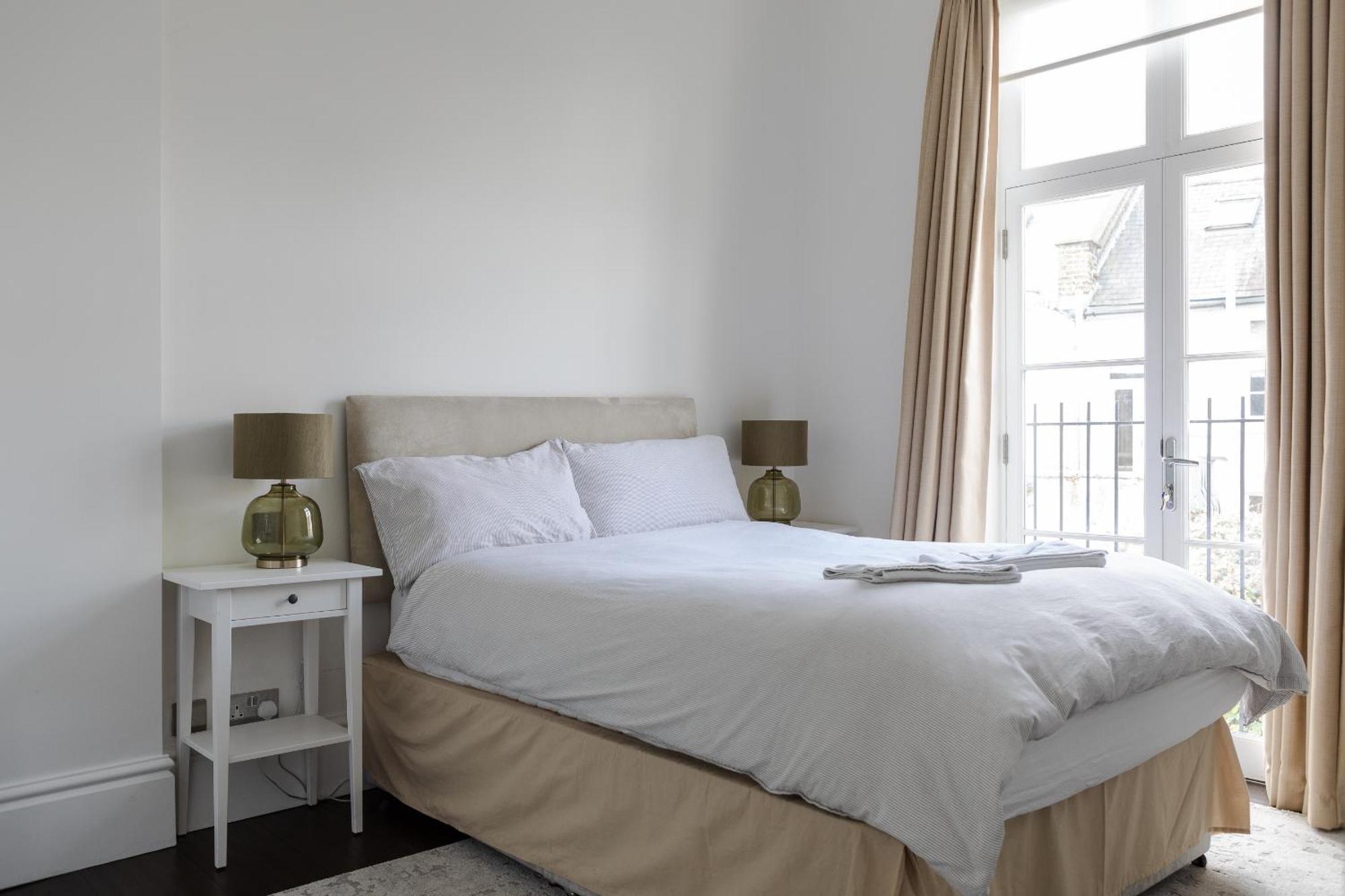 Number 53 - Stunning Maisonette With Parking In Kensington & Chelsea London Exterior foto